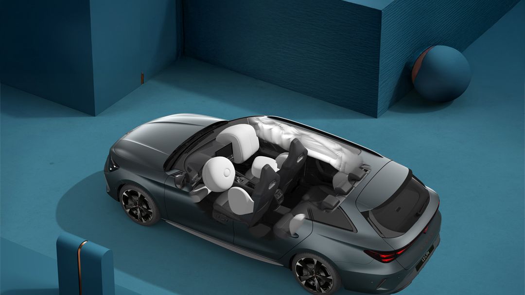 CUPRA Leon airbag safety feature