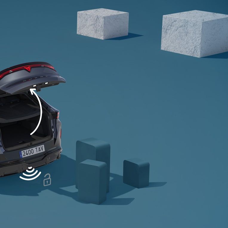 CUPRA Tavascan hands free convenience boot