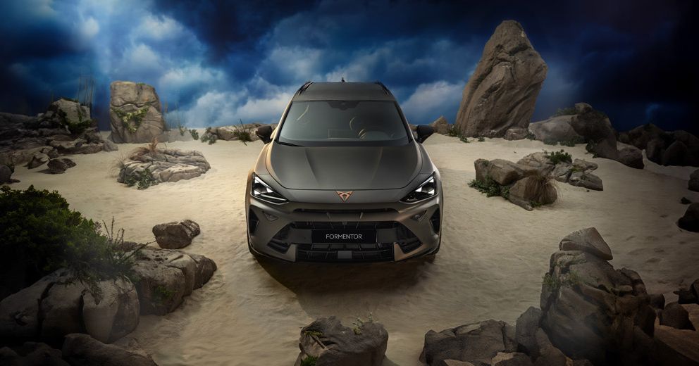 CUPRA Formentor in the middle of a deserted place with dark blue sky